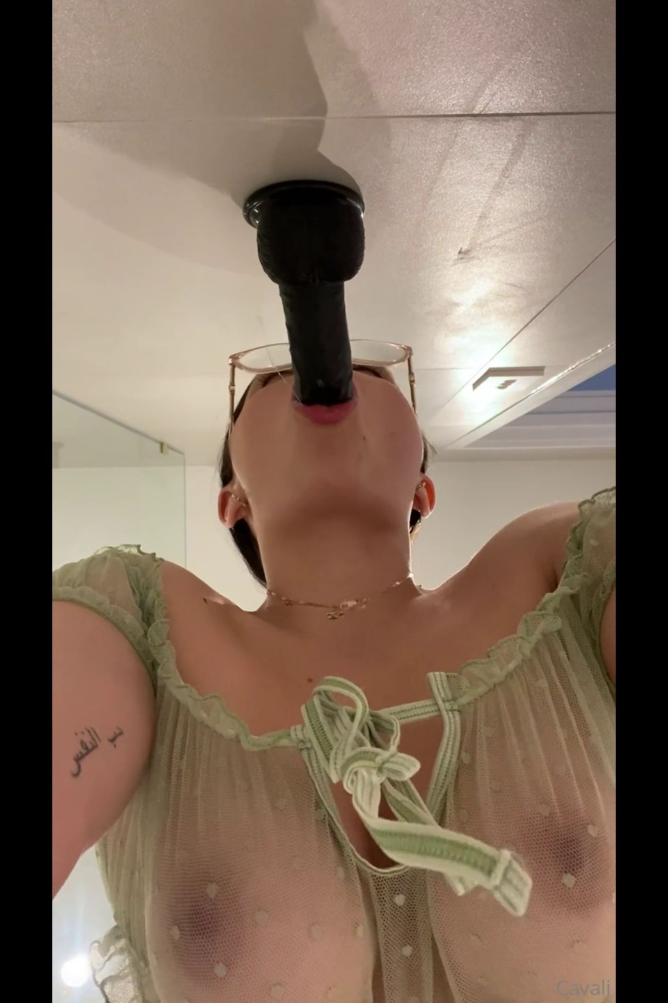 Femdom porn  fetish Lilith Cavaliere Sucks a Dildo 1440p [SD 1440p] 2025 