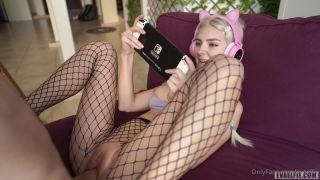 online video 39 Eva Elfie – Eva is a Gamer on cumshot pic ass tits big-5