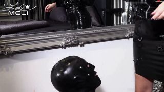 [K2S.CLUB] Lady-Meli - Kondomlutscher - Lutsch das XXL Paket aus - FullHD 1080P-2