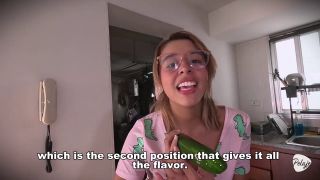 Hd cucumber goes inside my tight pink pussy and then into my mouth, wanna film with me? - ALIX VLOGS-4