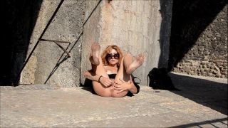 Barefoot Nudity Taissa 2014-06-08 Naughty & dirty-soled 2-6