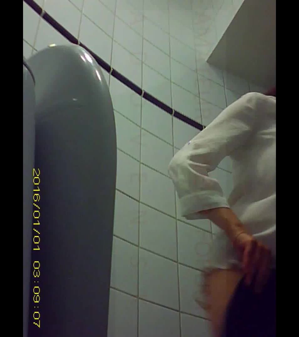 Porn tube Online Tube Hidden camera in the student toilet all parts-3 - voyeur