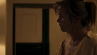 Denise Gough, Emily Watson - Too Close s01e01-03 (2021) HD 1080p - [Celebrity porn]-7