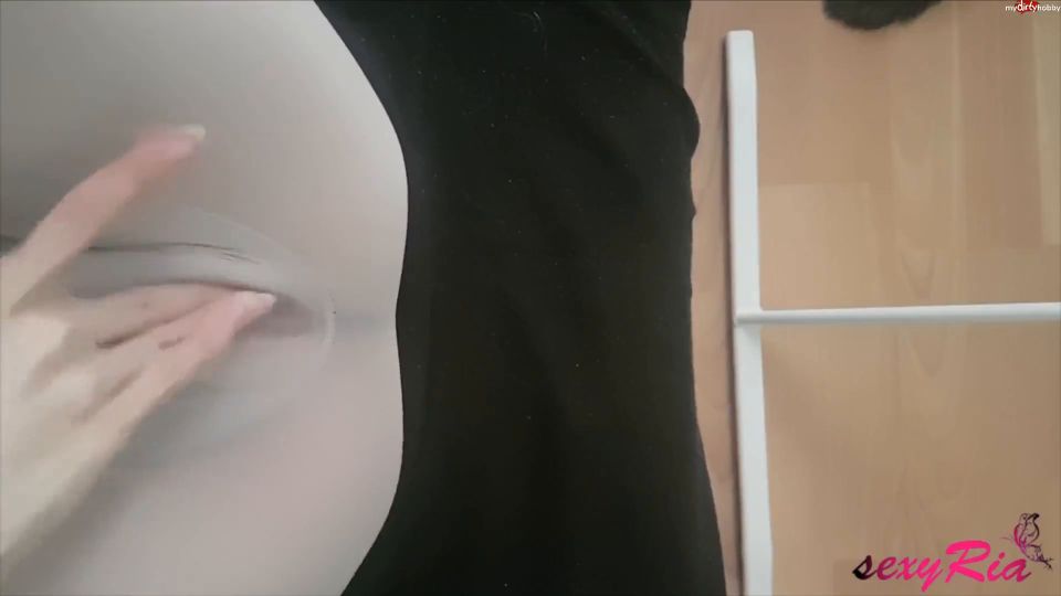 [K2S.CLUB] sexyRia - Feuchte Cameltoe Leggings mit mega Orgasmus - FullHD 1080P