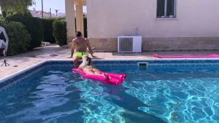 free adult video 11 Davcina - La Mamma Del Vicino Si Fa Mettere a Pecora In Piscina, Si Fa Scopare a 90 e Lo Prende Come Mamma! - [PornHub/Onlyfans] - 2025 (HD 720p), amateur screaming on fetish porn -0