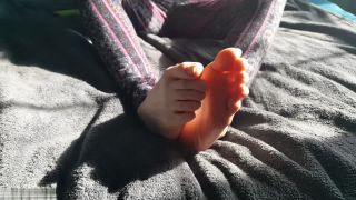 Soles – Sativa Skies – Dirty Hippie Feet | legs | femdom porn-8