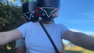 7147 I Picked up a DIDI Client without a Bra and she Noticed ...-6