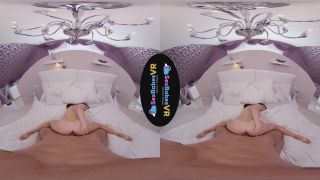  virtual reality | Cassie Fire in Pleasuring Casie | virtual reality-3