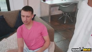 [bangbros.com] Anissa Kate – Stepmoms Anal Fantasy 2022 - Bangbros-1