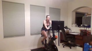 brittibratti 2023-08-15 Stream started at 08152023 0912 am  5am RIDE-0