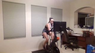 brittibratti 2023-08-15 Stream started at 08152023 0912 am  5am RIDE-5