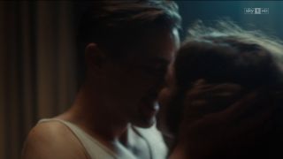 Hannah Herzsprung - Babylon Berlin s02e01 (2017) HD 1080p - (Celebrity porn)-9