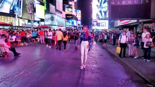 Honey Hair – Center of Attention – Times Square-0