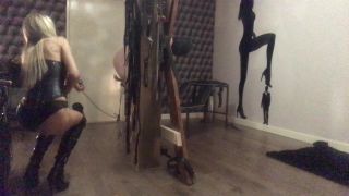 ladydarkangeluk - steel humbler session adding weights and dragging around.-7