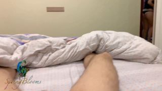 JAV Uncensored: Stepsister Surprises Him While Masturbating-9
