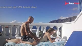 [GetFreeDays.com] Surpise Massage While Sunbathing Naked On The Balcony Sex Film November 2022-2