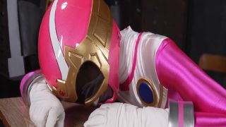 [SuperMisses.com] SPSE-32 Heroine in a pinch SP ~Super Sentai Shield Five Shield Pink trapped in the world of textbooks~-018-2