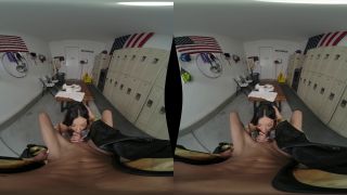 VR Thrills: Laynee James A Total Knockout UltraHD 4K Bliss-1