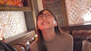 My gloomy female coworker loses control at a drinking party. When she gets drunk, she becomes a demon and demands hot passionate sex. Nanasawa Mia ⋆.-7