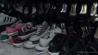 Roxie Rae Roxierae - shoe closet tour full clip 07-09-2020-4