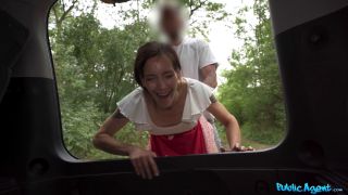 Mia Moone Shy Waitress Needs More Than Tips (Amateur porn)-8