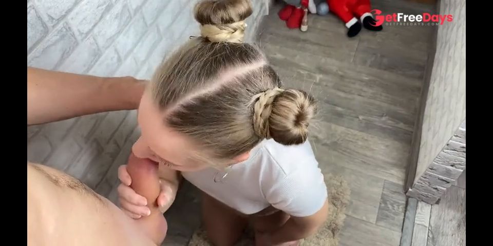 Stepsister Desperately Wants to Suck My Dick so I Can Cum on Her Face