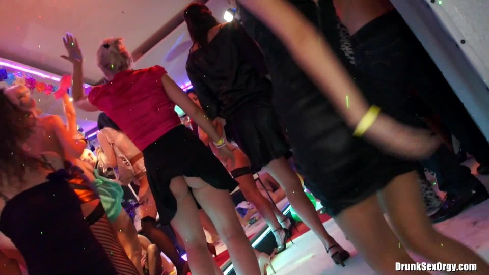 free online video 27 hardcore porn / hardcore / hardcore s and m