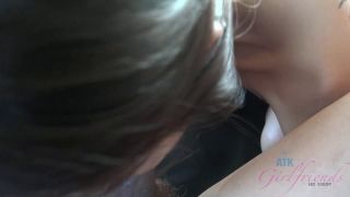 Hot VinaSky Car Encounter Intense Pleasure Ride Action-5