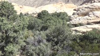 Mompov presents Melyssa POV!-3