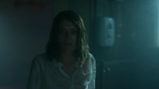 Emma Greenwell - The Rook s01e01 (2019) HD 1080p - (Celebrity porn)-0