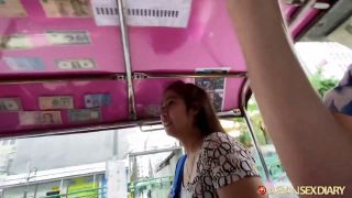 6237 Gif B - Milf Stranger Pickup Fuck-1