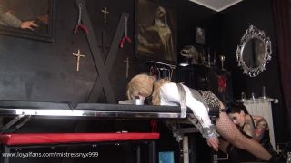 The Countess Nyx - I Fuck My Virgin Sissy And Lock Her In Dungeon 1920P - Strapon-2