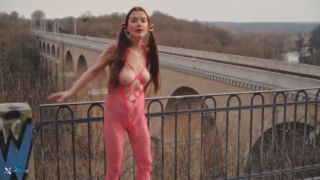 [K2S.CLUB] Anastasia20221 - Barbusig und fast Nackt an der Neisse im Frühling - FullHD 1080P-8