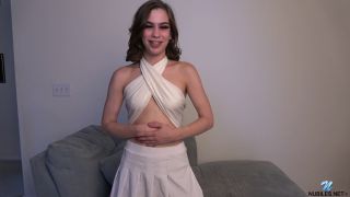 7149 Kaitlyn Kox - An Angel-0