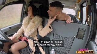 adult xxx video 2 Zuzu Sweet - The Slutty Taxi Driver - fetish - femdom porn hand fetish-1
