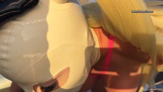 LatexLolaNoir - Poolside Suck Session.-0