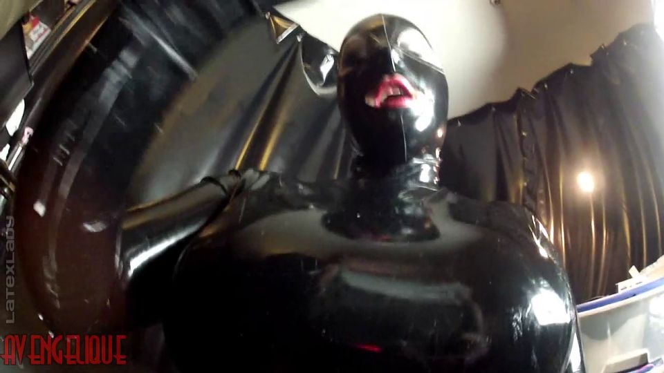 Latex and Rubber – Rubbertits – Rt168.