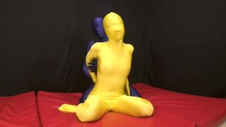 7113 Carnivorous Zentai Girl Ecstasy For The First Time-3