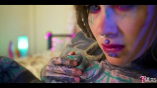 Tattooed girl fingering her sy and ass feat anuskatzz by zfilmz.-1