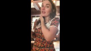 giaisabellaxx H265 2020-08-13 n no particular order saying hi, goofing off, checking in, chatting you up, and flirt-3