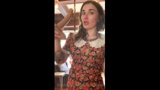 giaisabellaxx H265 2020-08-13 n no particular order saying hi, goofing off, checking in, chatting you up, and flirt-4