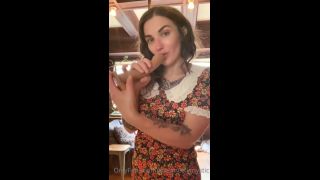 giaisabellaxx H265 2020-08-13 n no particular order saying hi, goofing off, checking in, chatting you up, and flirt-8