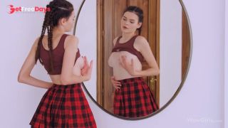 [GetFreeDays.com] Amazing Girl Kinsley White Looking at Her Reflection and then Masturbating Porn Stream January 2023-0