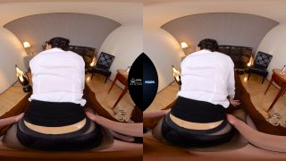 Renka Saeki in UltraHD JAV VR - Beauty Salon Big Tits Solo-8