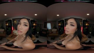 UPTOWN PRINCESS DOWNTOWN DESIRES - Smartphone VR-0