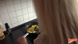 VoLlig Unromantisch In Den Arsch Geknallt 1080p-7