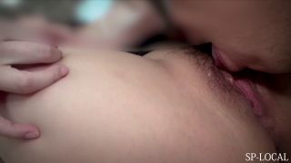 FC2PPV 4520234 【無・素人】柔肌色白な人妻31歳　旦那とのセックスに満足できず出会い系アプリでセフレ探しでハメ撮り中出し-1