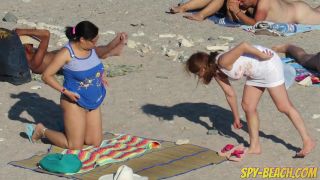 xxx video clip 23 Beach milfs pussy and ass close up - amateur - hardcore porn leanne crow hardcore-4