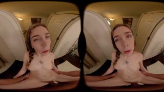 Her FORBVR - Teen Stepdaughter Gets Excited About Being Watched In The Bath Hy Her Stepdad-6