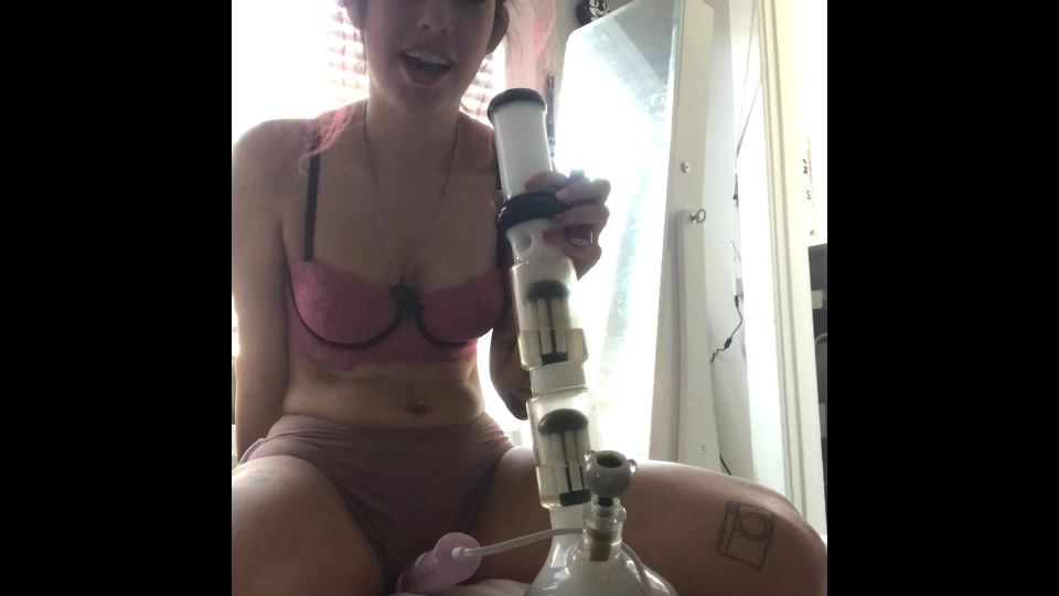 online adult clip 37 Ashlee Juliet – Spontaneous Smoke and Hitachi Orgasm - masturbation - femdom porn femdom hd